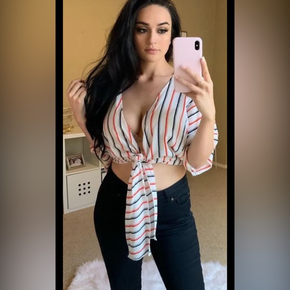 Lani California knot top
